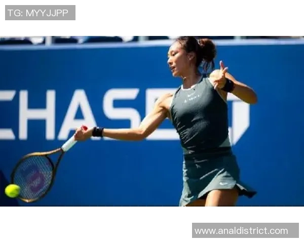 周娜的网球人生深度对话:从青涩少女到世界冠军的成长之路 周娜的网球人生深度对话:从青涩少女到世界冠军的成长之路