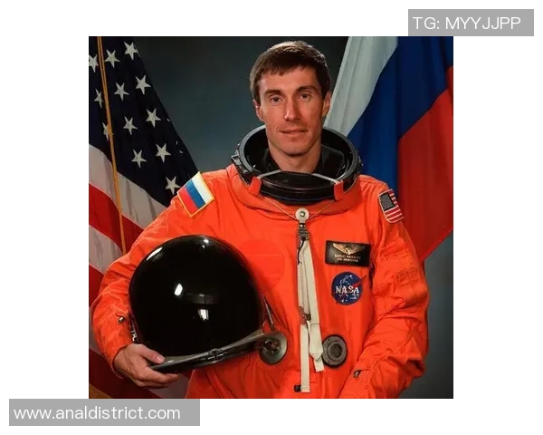 我心中的足球巨星与他们的传奇故事和不凡成就 我心中的足球巨星与他们的传奇故事和不凡成就