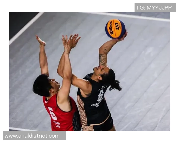 武汉篮球队在大师赛中的力量展现与战术分析深度点评