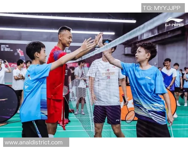 羽毛球盛宴:深入武汉羽毛球队的团队协作与默契之道 羽毛球盛宴:深入武汉羽毛球队的团队协作与默契之道