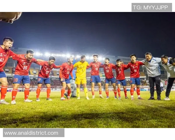 赛后分析：北京足球队与重庆足球队实力对比及比赛亮点回顾