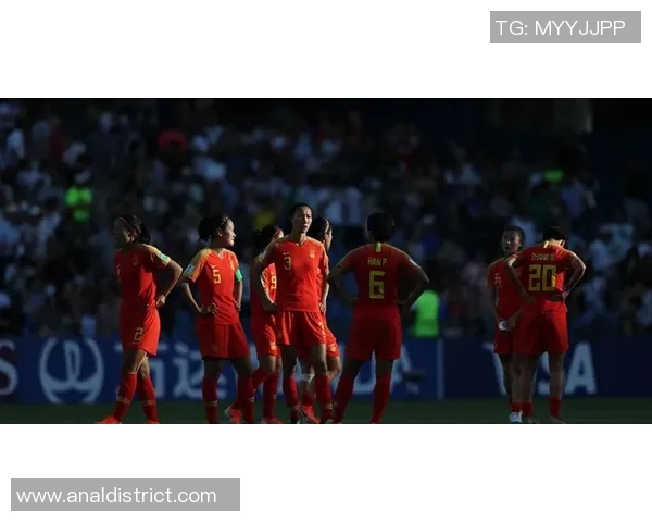 黑子的足球明星之路揭秘:从默默无闻到闪耀绿茵场的传奇旅程 黑子的足球明星之路揭秘:从默默无闻到闪耀绿茵场的传奇旅程