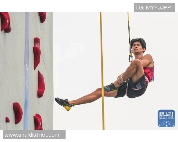 攀岩专题：聚焦成都攀岩队的速度