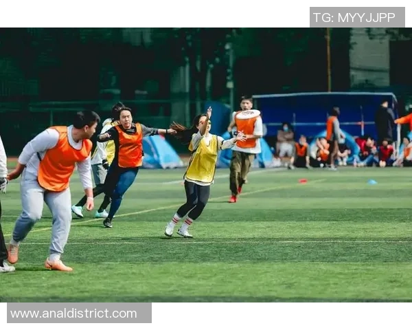 飞盘巨献：探秘重庆飞盘队的团队协作